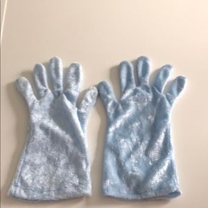Cinderella gloves for little girls